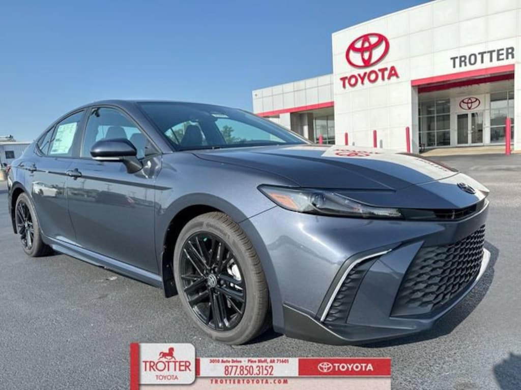 New 2026 Toyota Camry SE Sedan