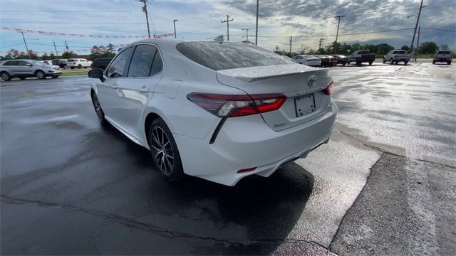 Used 2024 Toyota Camry SE with VIN 4T1T11AK6RU197273 for sale in Pine Bluff, AR