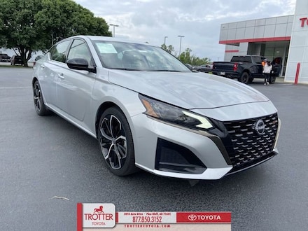 2023 Nissan Altima 2.5 SR Sedan