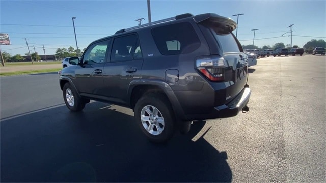 Used 2022 Toyota 4Runner SR5 with VIN JTEEU5JR9N5277191 for sale in Pine Bluff, AR