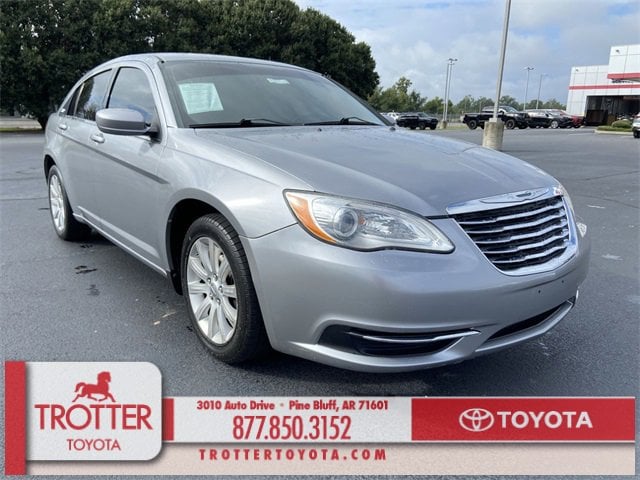2013 Chrysler 200