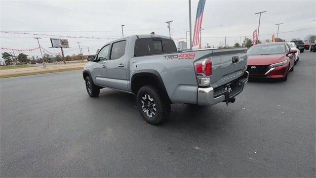 Used 2021 Toyota Tacoma TRD Off Road with VIN 3TMCZ5AN2MM377409 for sale in Little Rock