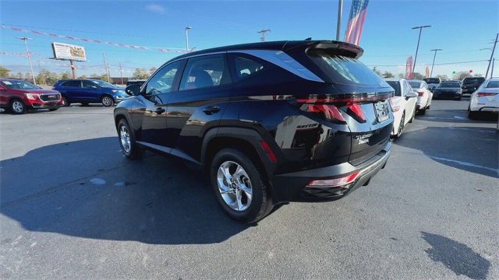 Used 2024 Hyundai Tucson SE SUV