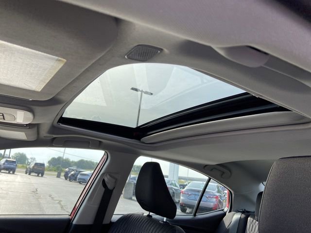 2025 Toyota Camry LE - Photo 21