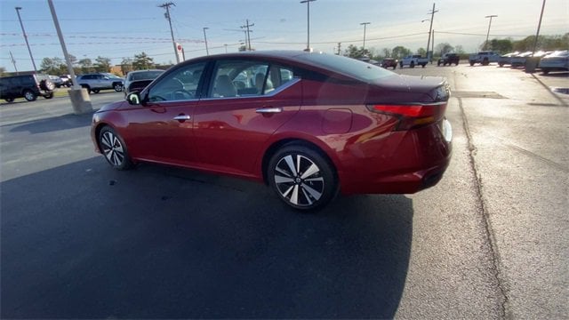 Used 2022 Nissan Altima SL with VIN 1N4BL4EV0NN416366 for sale in Pine Bluff, AR