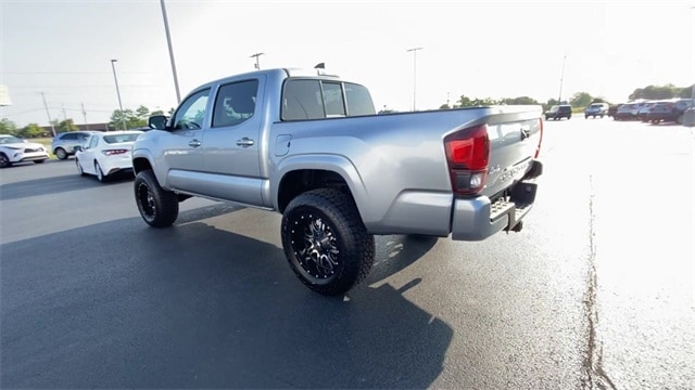 Used 2022 Toyota Tacoma SR with VIN 3TMCZ5AN3NM465614 for sale in Pine Bluff, AR