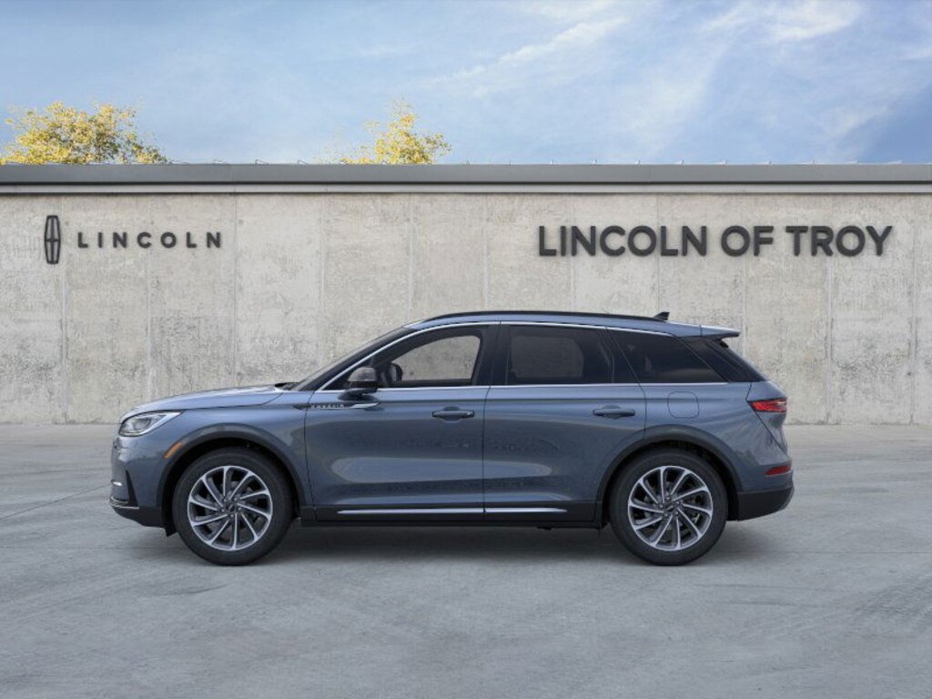 2026 Lincoln Corsair Premiere photo 3