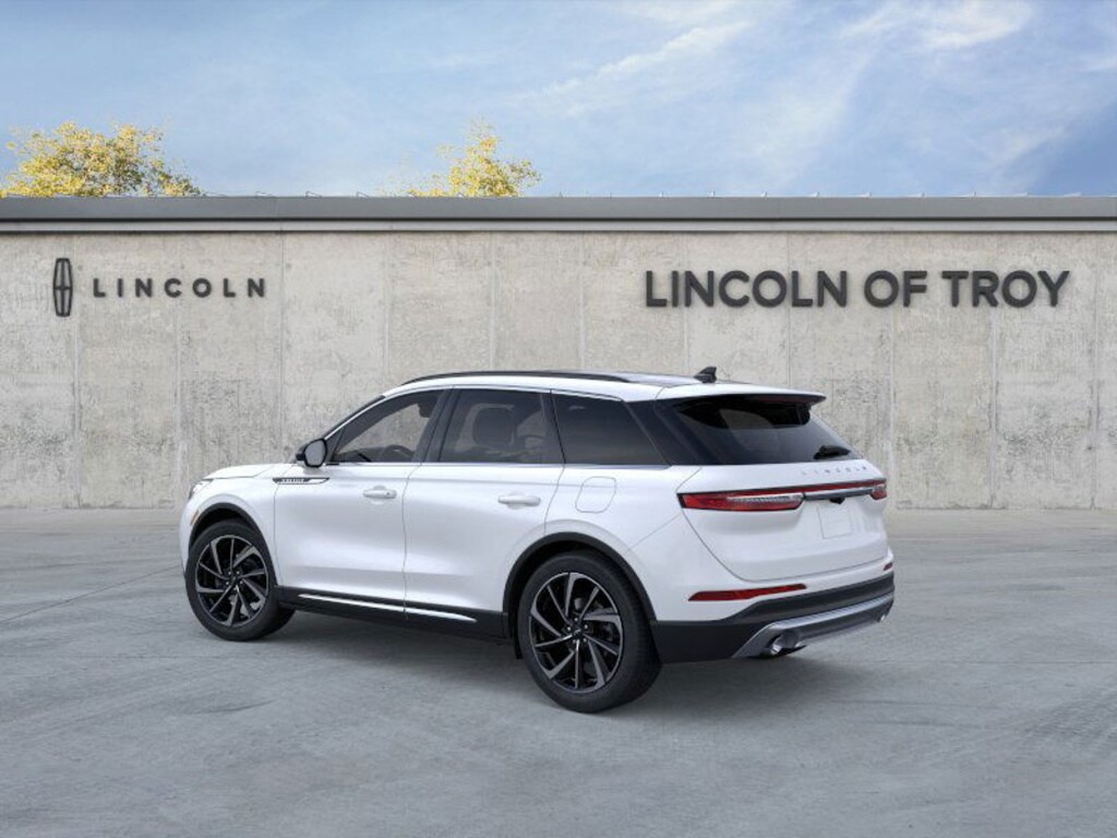 2026 Lincoln Corsair Reserve photo 2