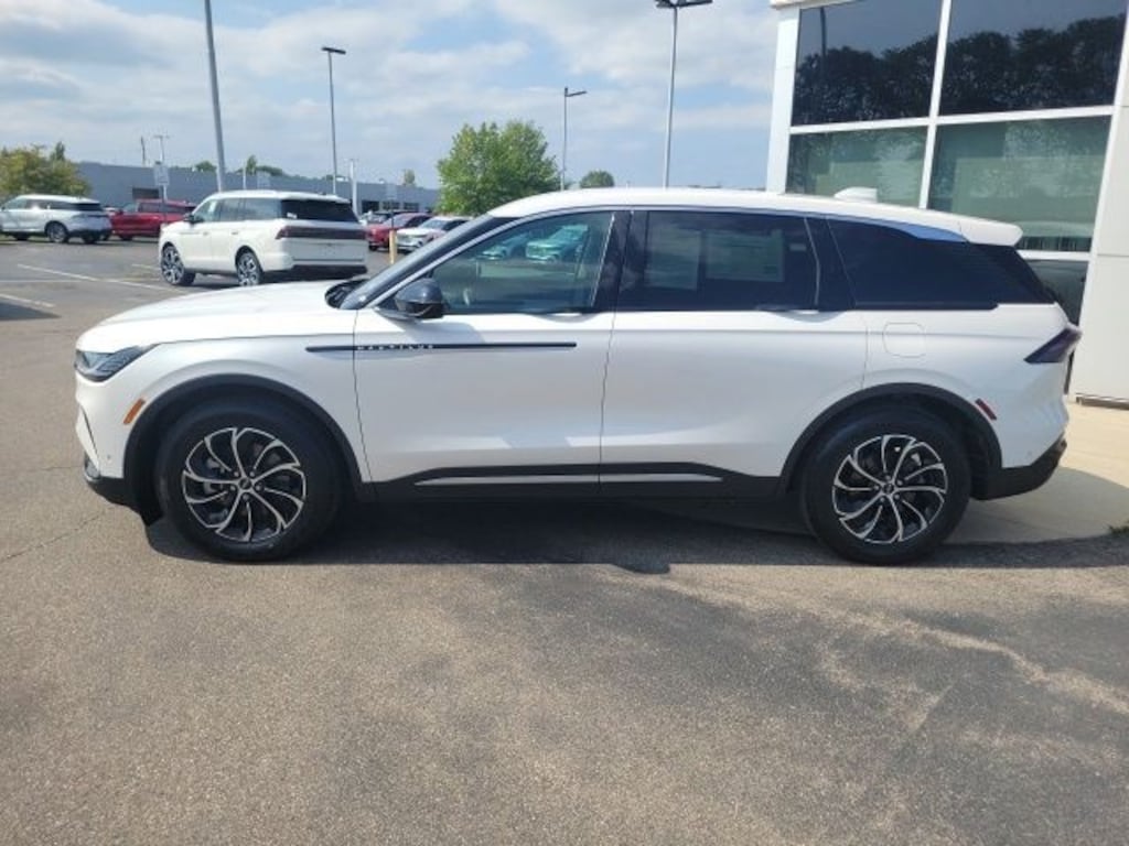 Certified 2024 Lincoln Nautilus Premiere SUV