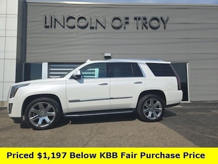 2018 Cadillac Escalade Luxury SUV