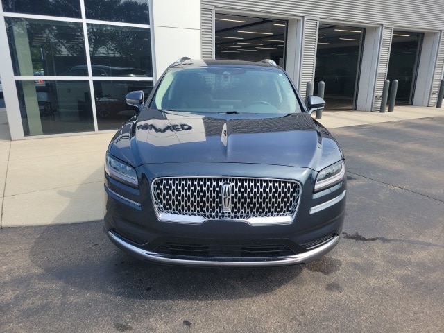 2022 Lincoln Nautilus Reserve 35