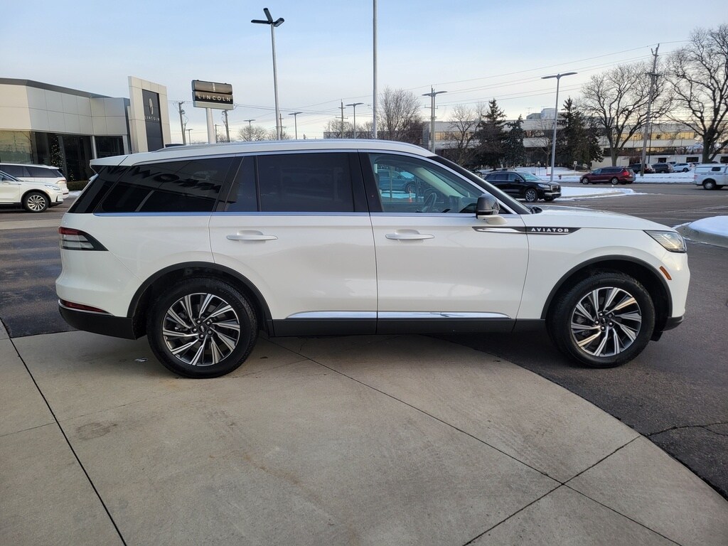 Used 2025 Lincoln Aviator AWD Premiere 4dr SUV