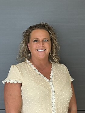 Staff member Laura Szczerbinski from ID_caa74f58fb68