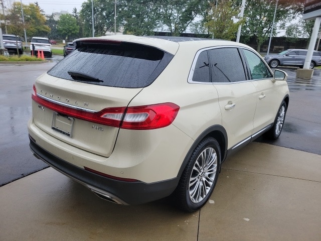 2016 Lincoln MKX Reserve 11