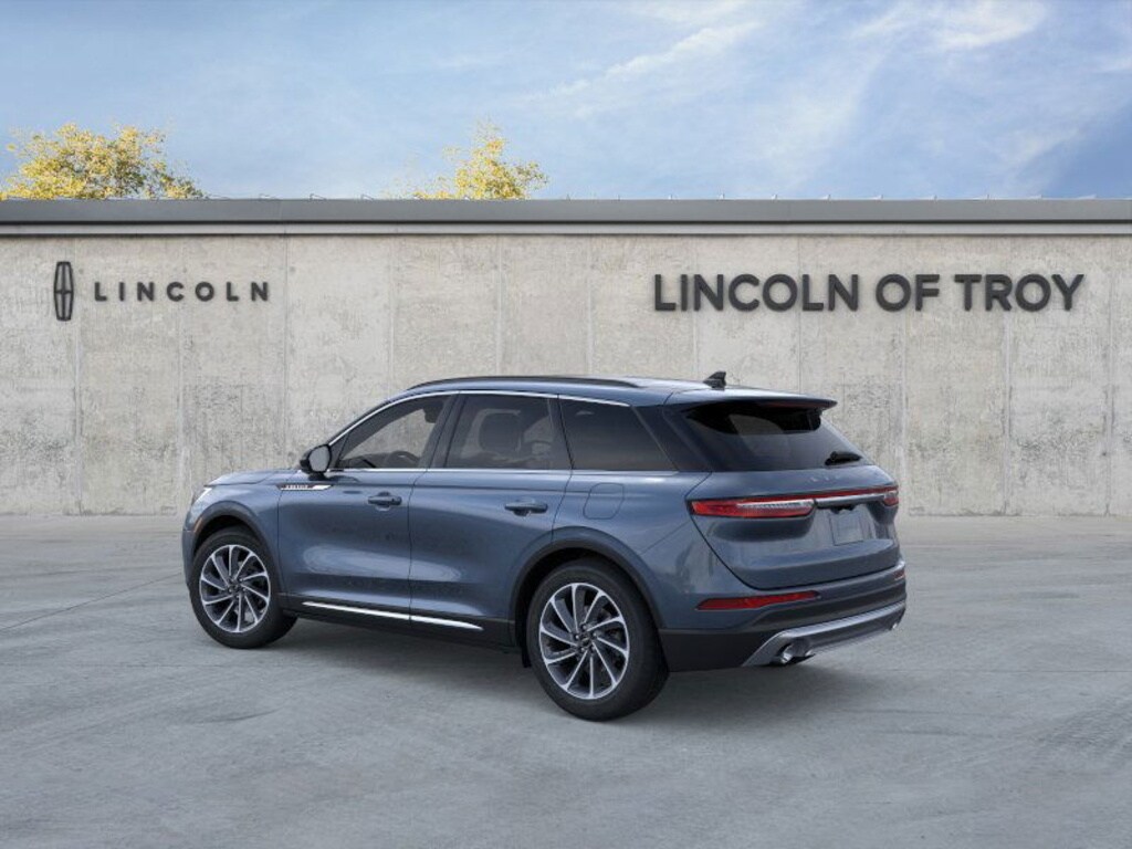 2026 Lincoln Corsair Premiere photo 4