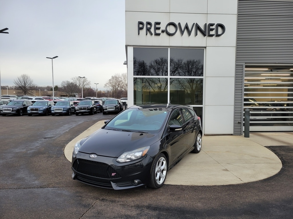 2013 Ford Focus ST's photo