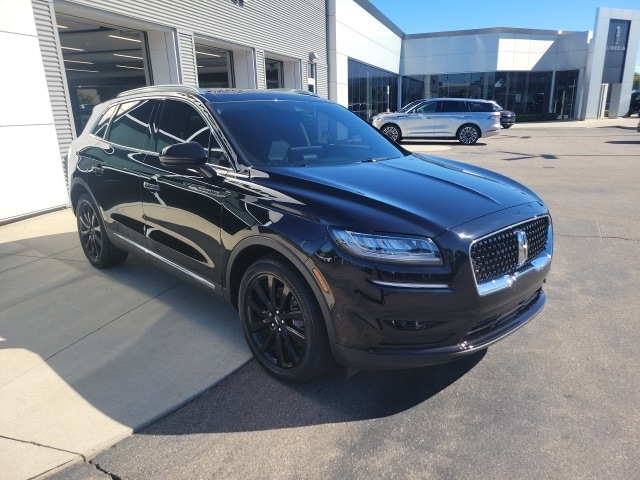 2023 Lincoln Nautilus Reserve 10