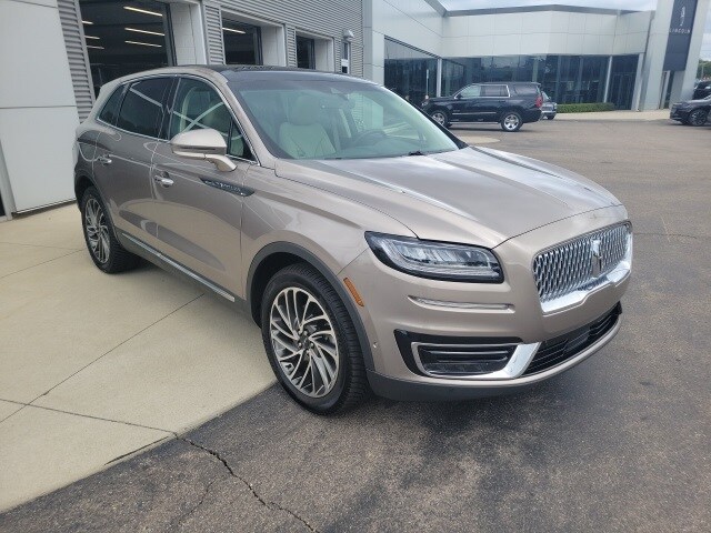 2020 Lincoln Nautilus Reserve 10