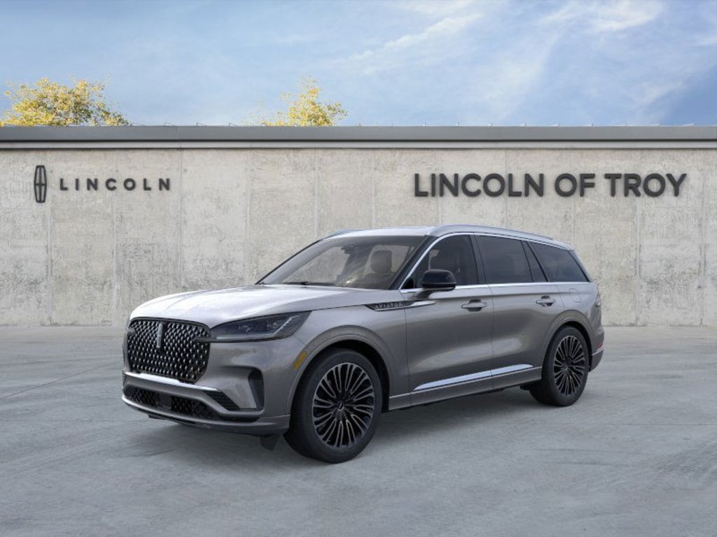 2025 Lincoln Aviator Black Label's photo