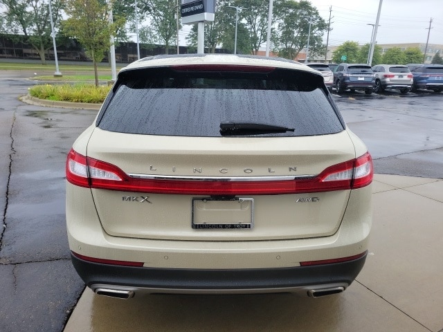 2016 Lincoln MKX Reserve 12