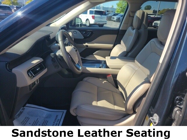 2023 Lincoln Aviator Reserve photo 3