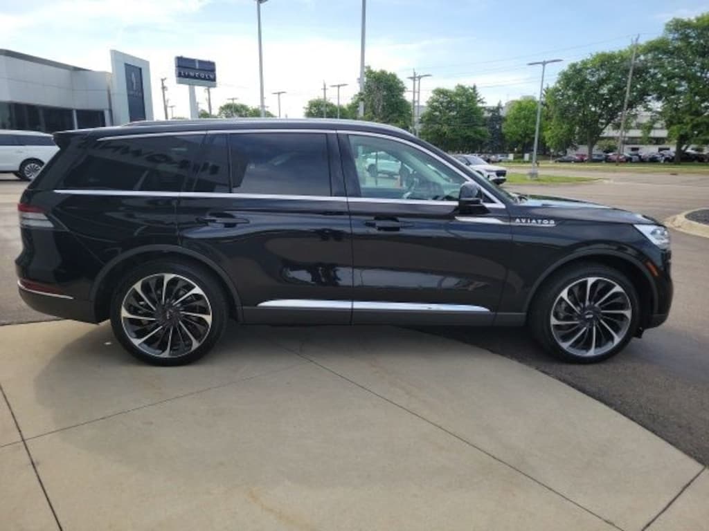 Certified 2023 Lincoln Aviator Reserve SUV