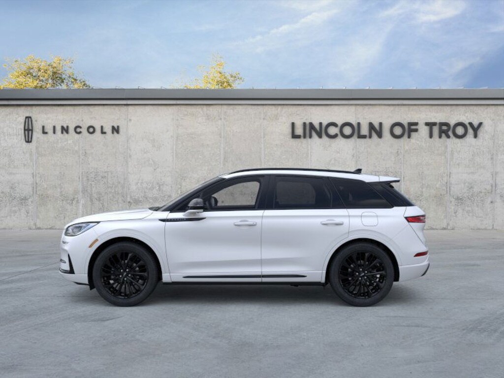 2026 Lincoln Corsair Premiere photo 2