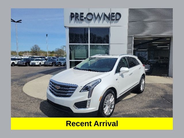 2017 Cadillac XT5 AWD Premium Luxury's photo