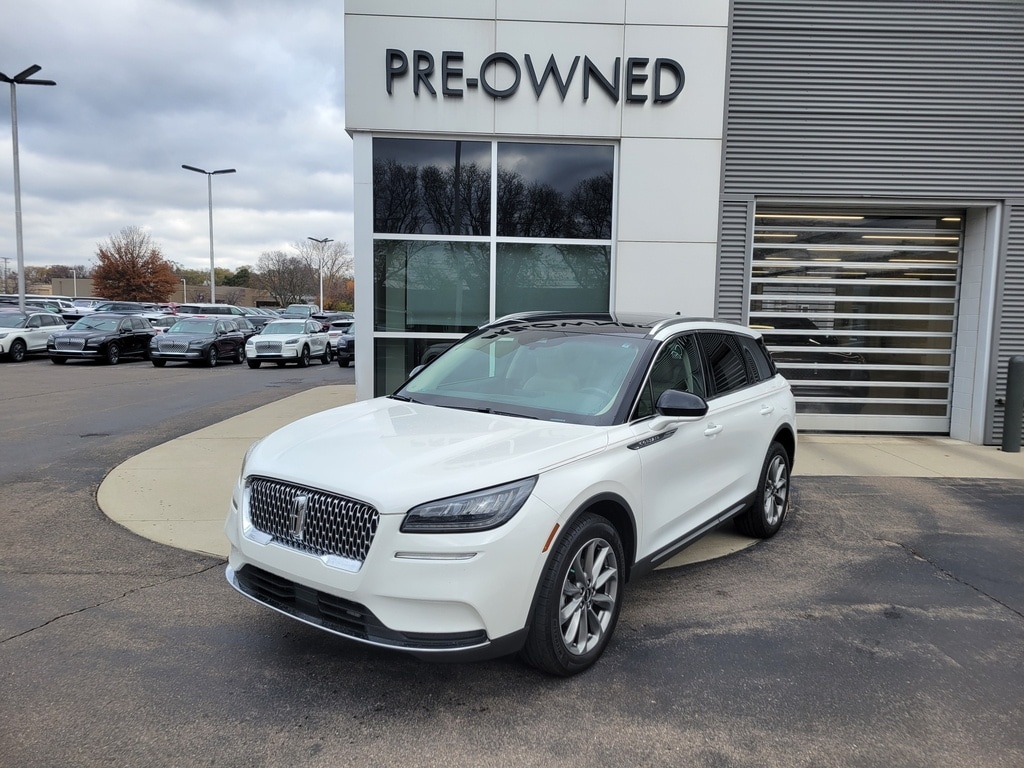 2022 Lincoln Corsair Base
