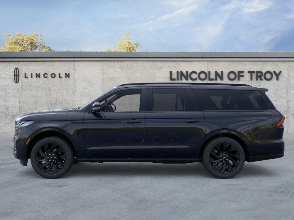 2025 Lincoln Navigator Reserve L photo 3