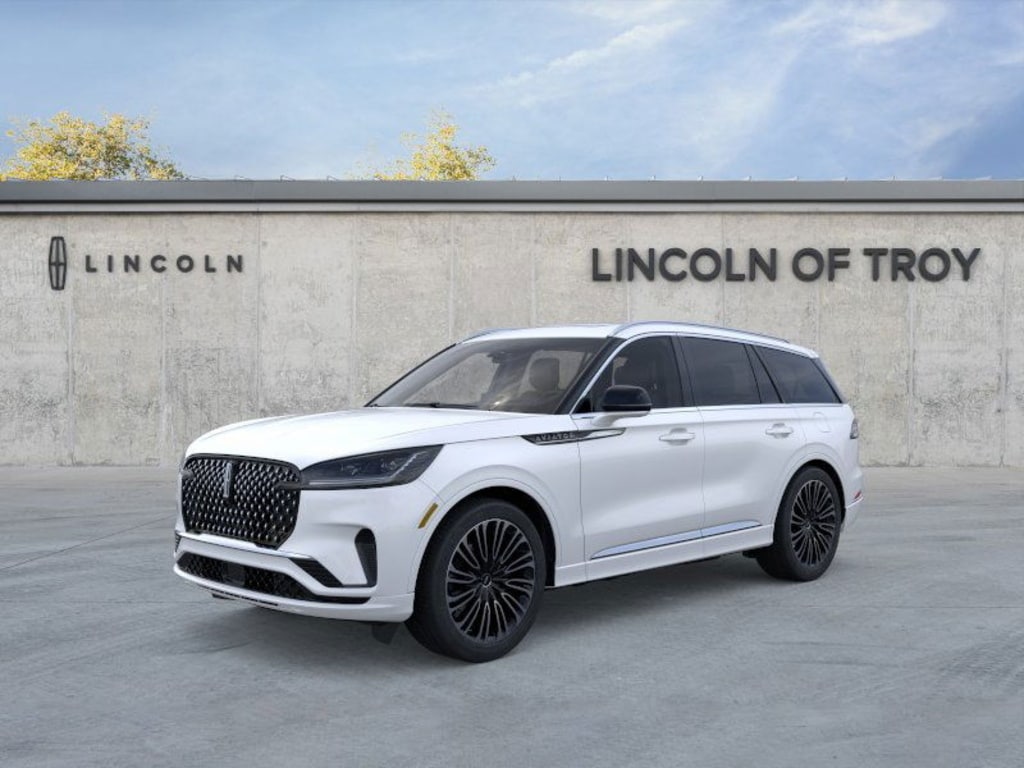 2025 Lincoln Aviator Black Label's photo