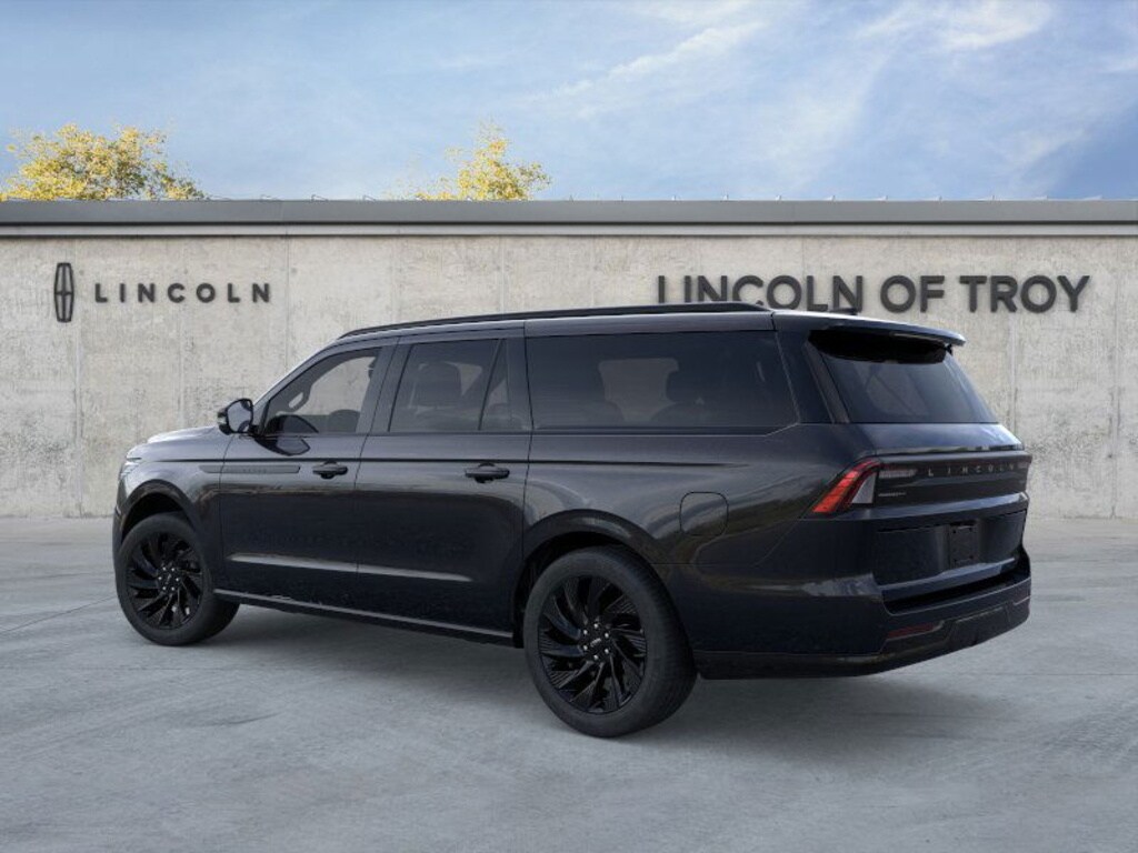 2025 Lincoln Navigator Reserve L photo 4