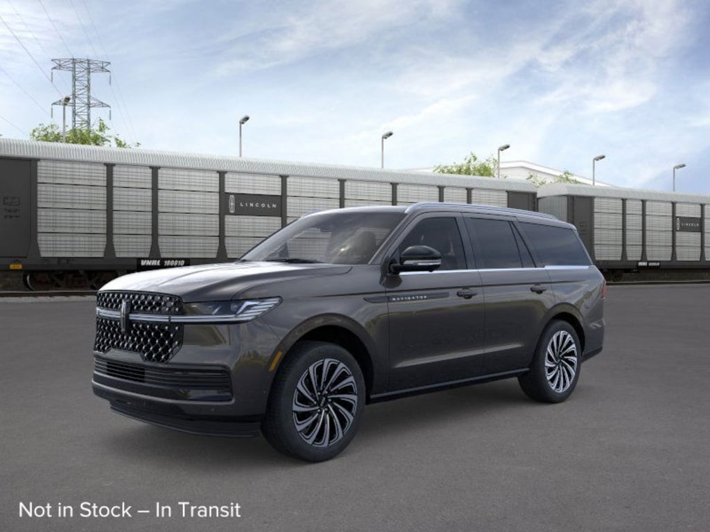 2025 Lincoln Navigator Black Label's photo