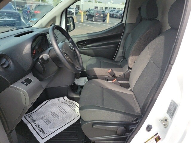 2020 Nissan NV200 S photo 3