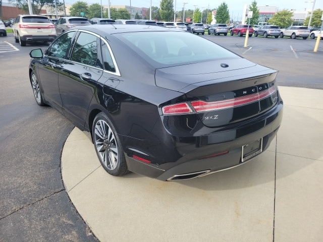 2020 Lincoln MKZ Reserve 13