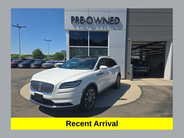 2021 Lincoln Nautilus Reserve FWD's photo