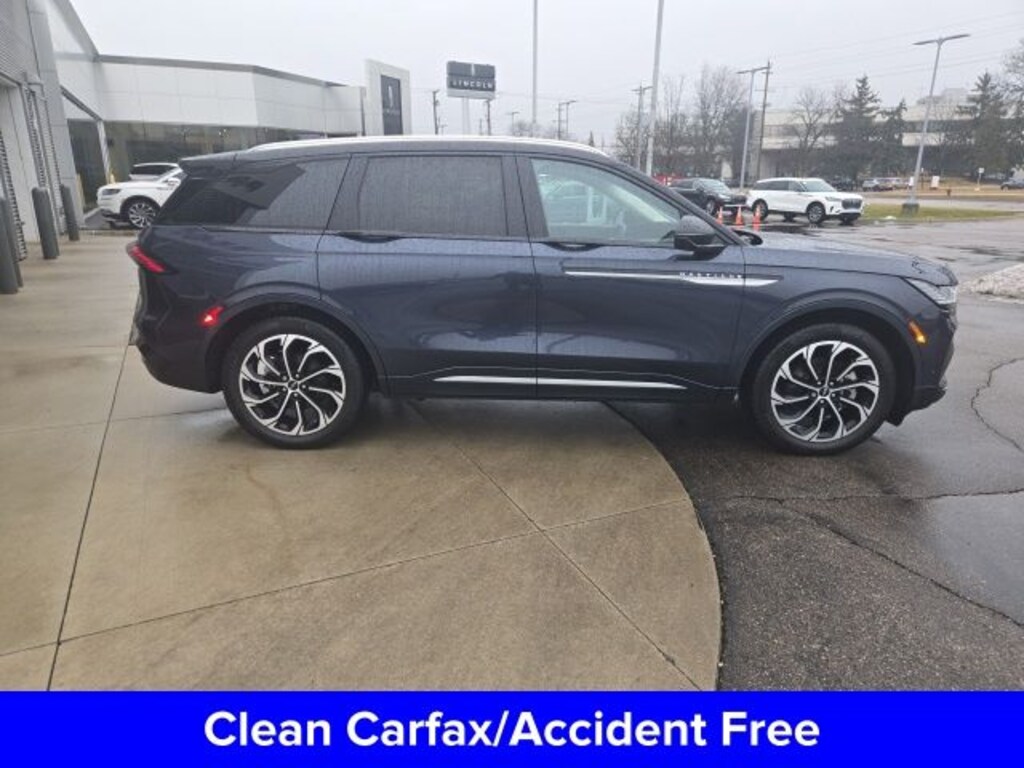 Certified 2024 Lincoln Nautilus Reserve SUV