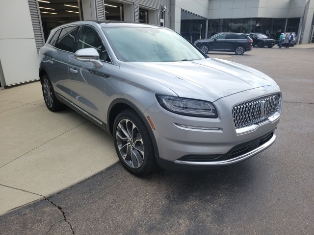 2022 Lincoln Nautilus Reserve 11