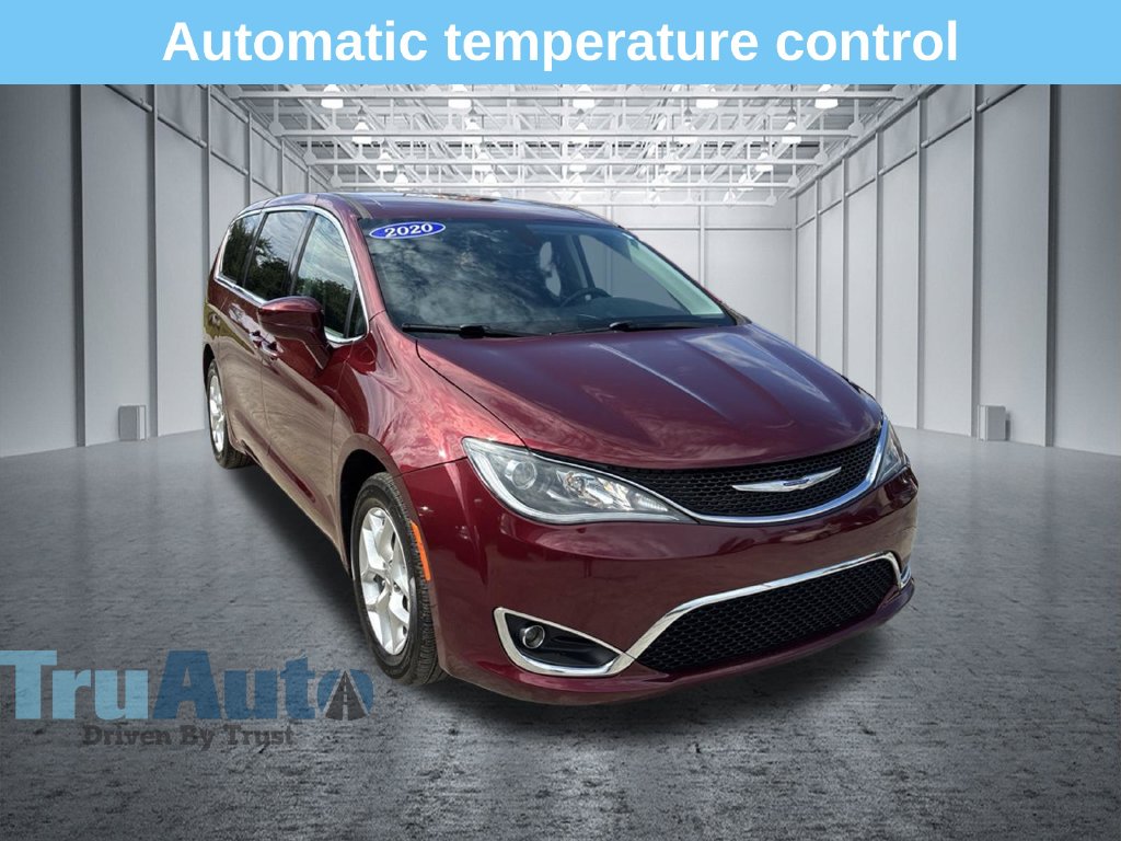  Chrysler Pacifica