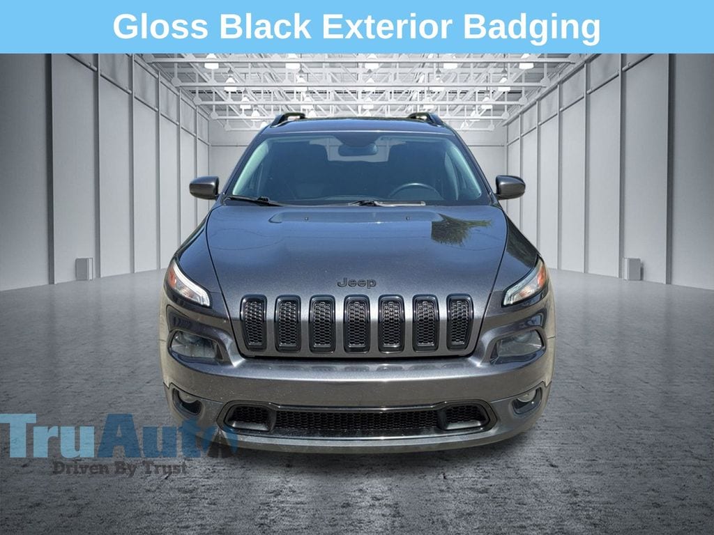 Used 2018 Jeep Cherokee Latitude with VIN 1C4PJLCB6JD557144 for sale in Summerville, SC