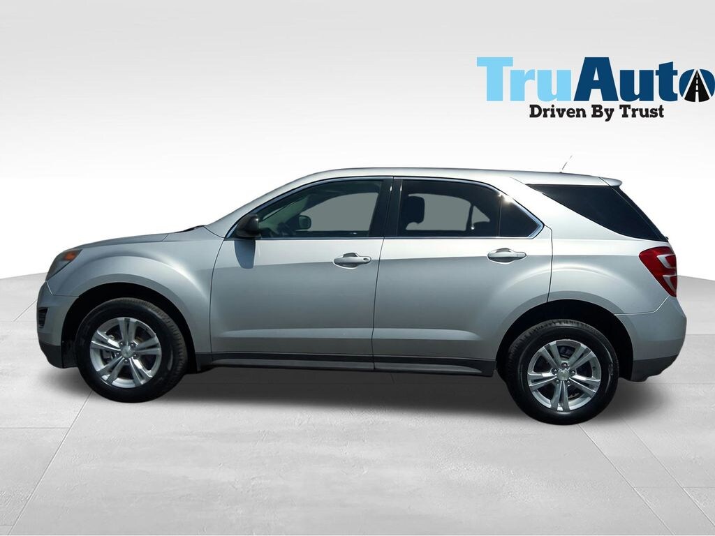 Used 2017 Chevrolet Equinox LS SUV
