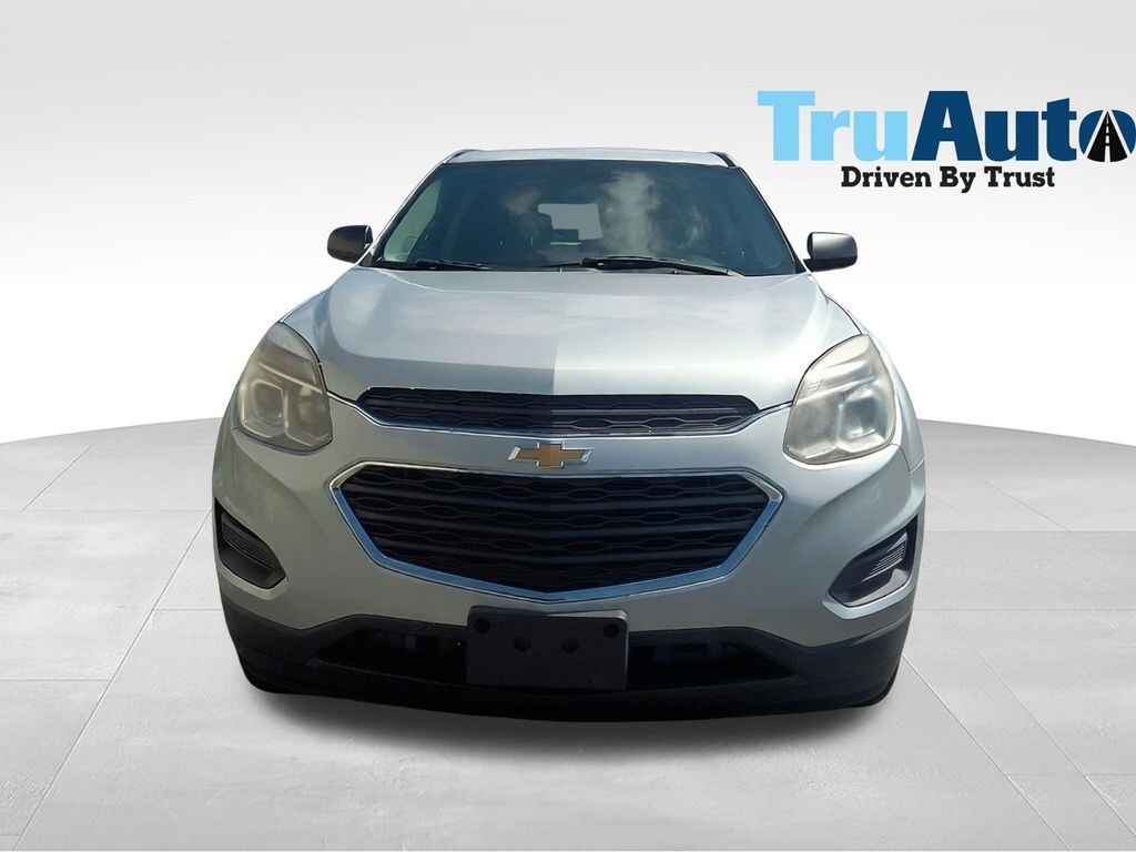Used 2017 Chevrolet Equinox LS SUV