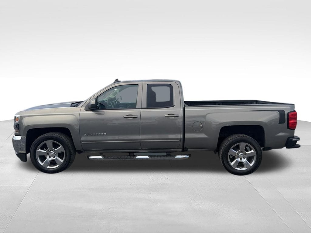 Used 2017 Chevrolet Silverado 1500 LT w/1LT Truck Double Cab