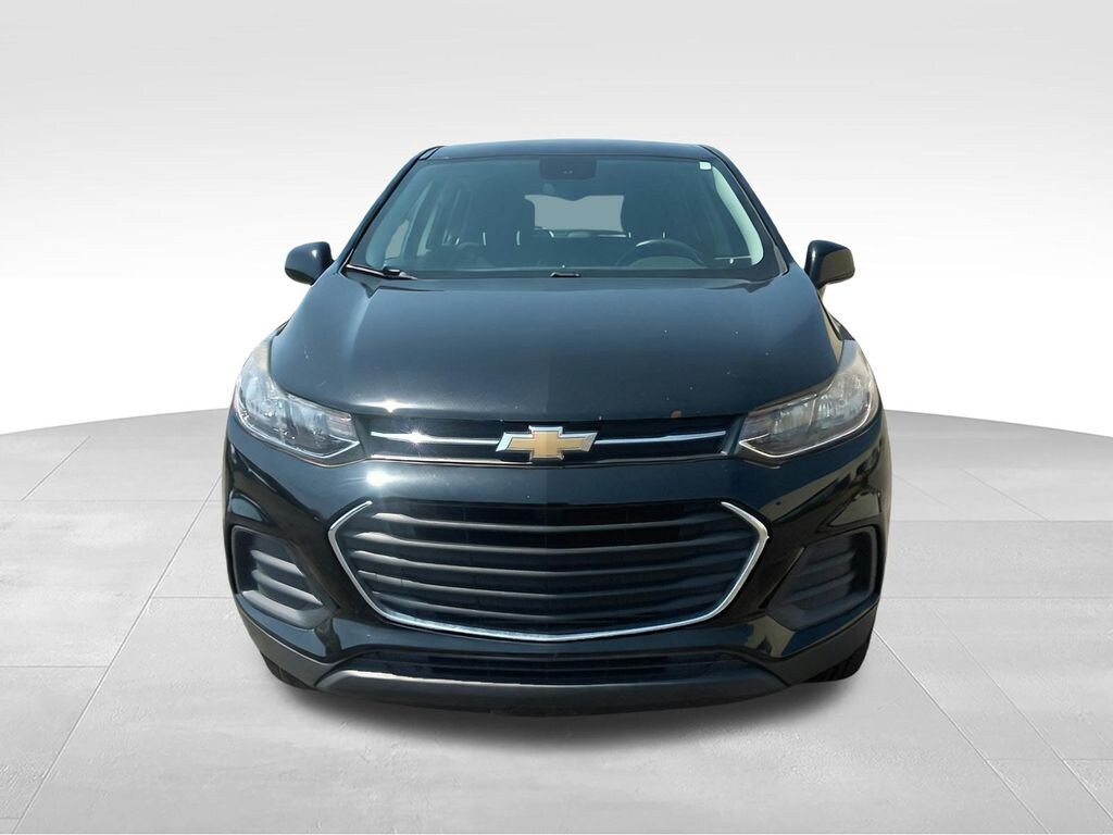 Used 2018 Chevrolet Trax LS SUV