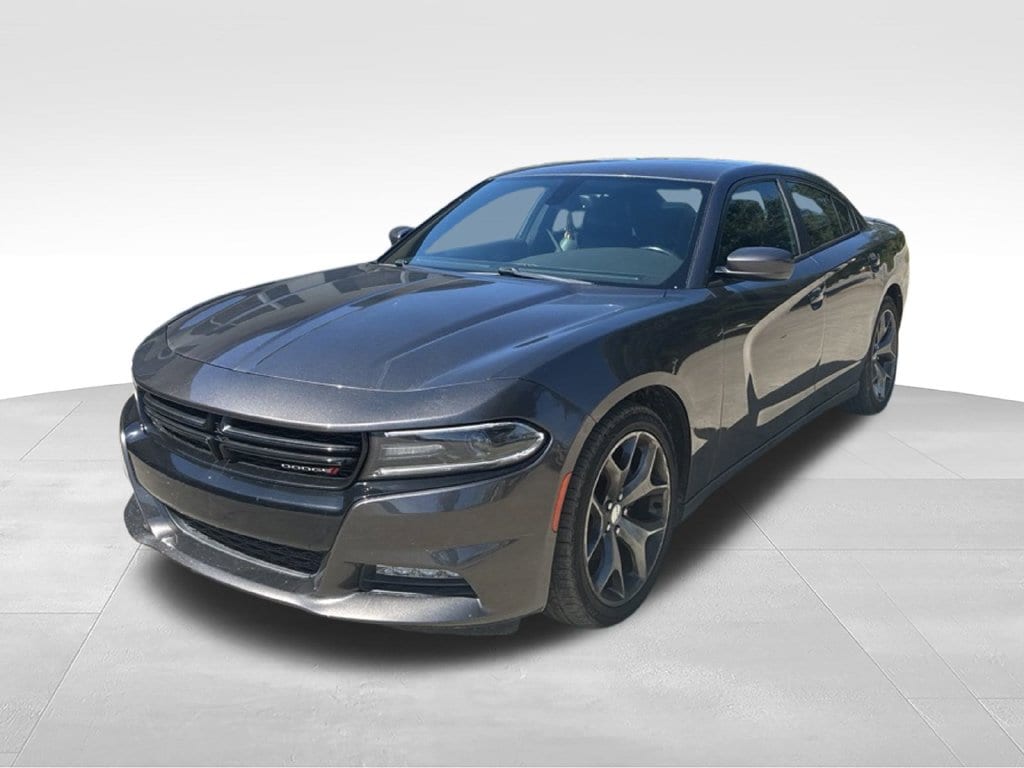 Used 2016 Dodge Charger SXT Sedan