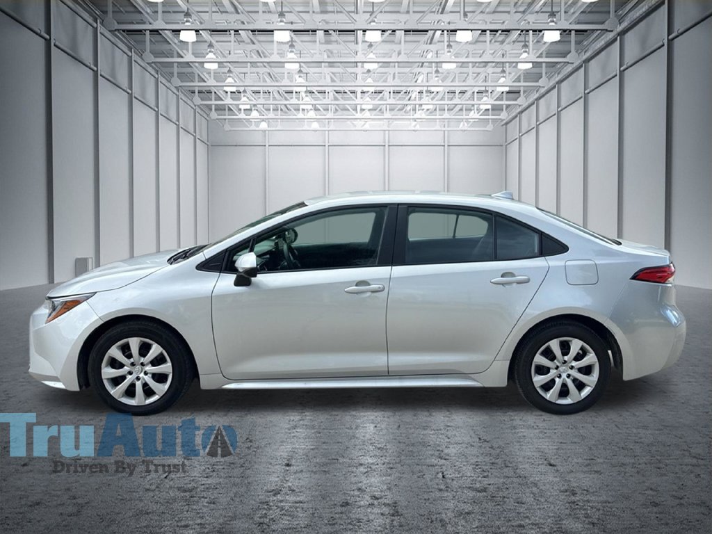 Used 2024 Toyota Corolla LE Sedan