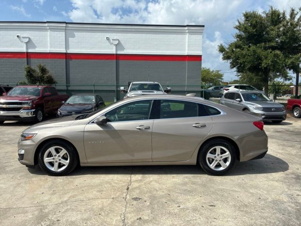 Used 2023 Chevrolet Malibu LT Sedan