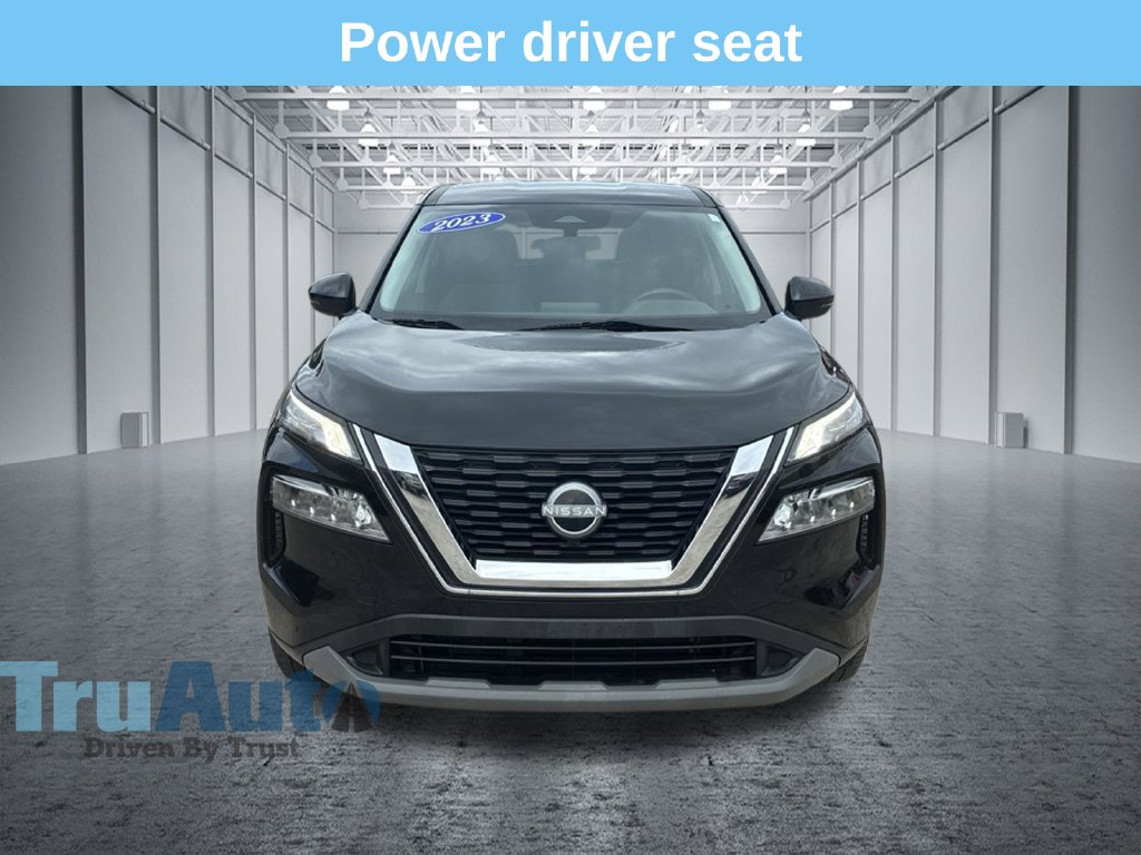 Used 2023 Nissan Rogue SV SUV