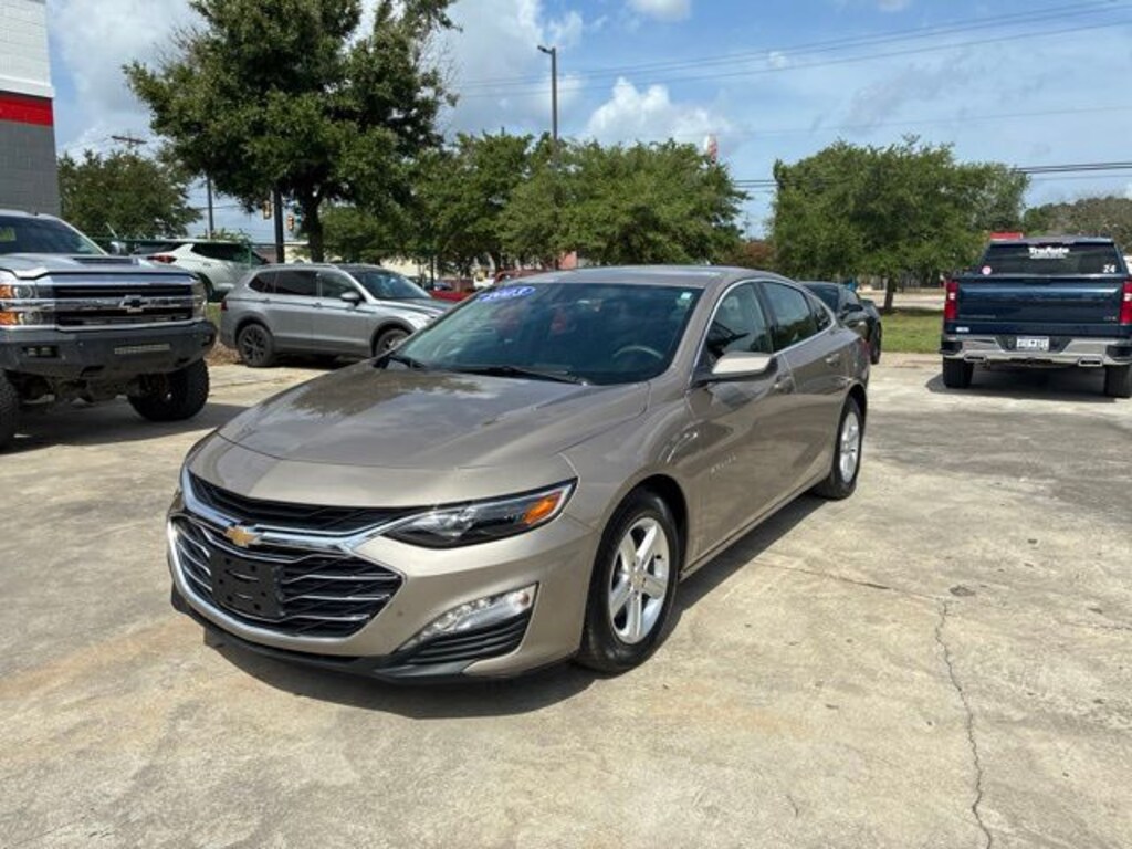 Used 2023 Chevrolet Malibu LT Sedan