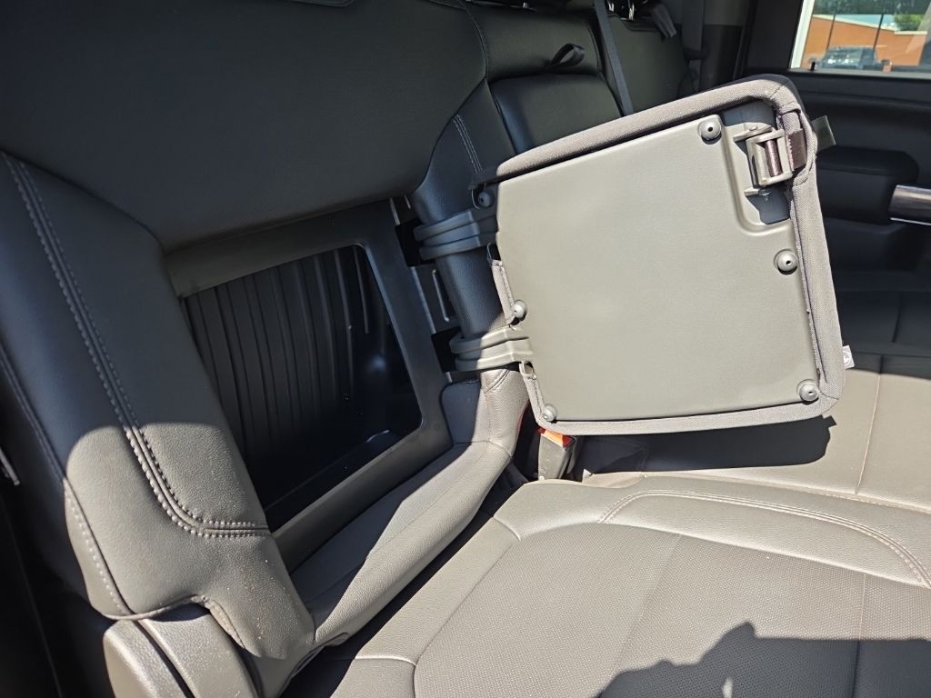2021 Chevrolet Silverado 3500HD LTZ - Photo 29